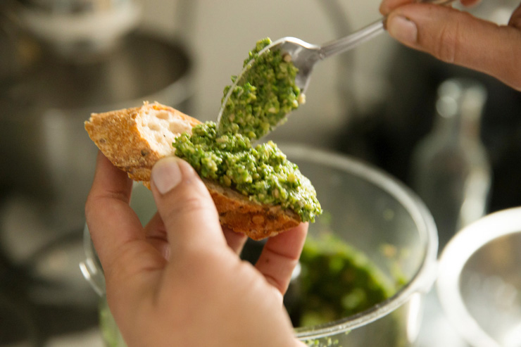 photograph of arugula and sunflower seed pesto on bread by Bill Miles