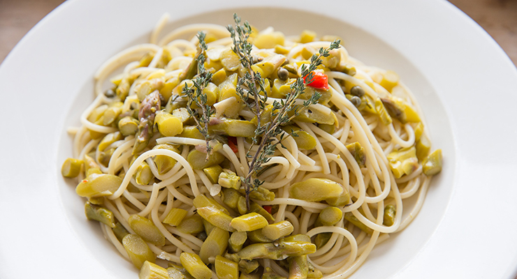Recipe:  Linguine with Asparagus and Capers in Lemon White Wine Sauce
